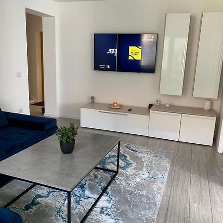 פיאטרה ניאמט Rose Apartment מראה חיצוני תמונה