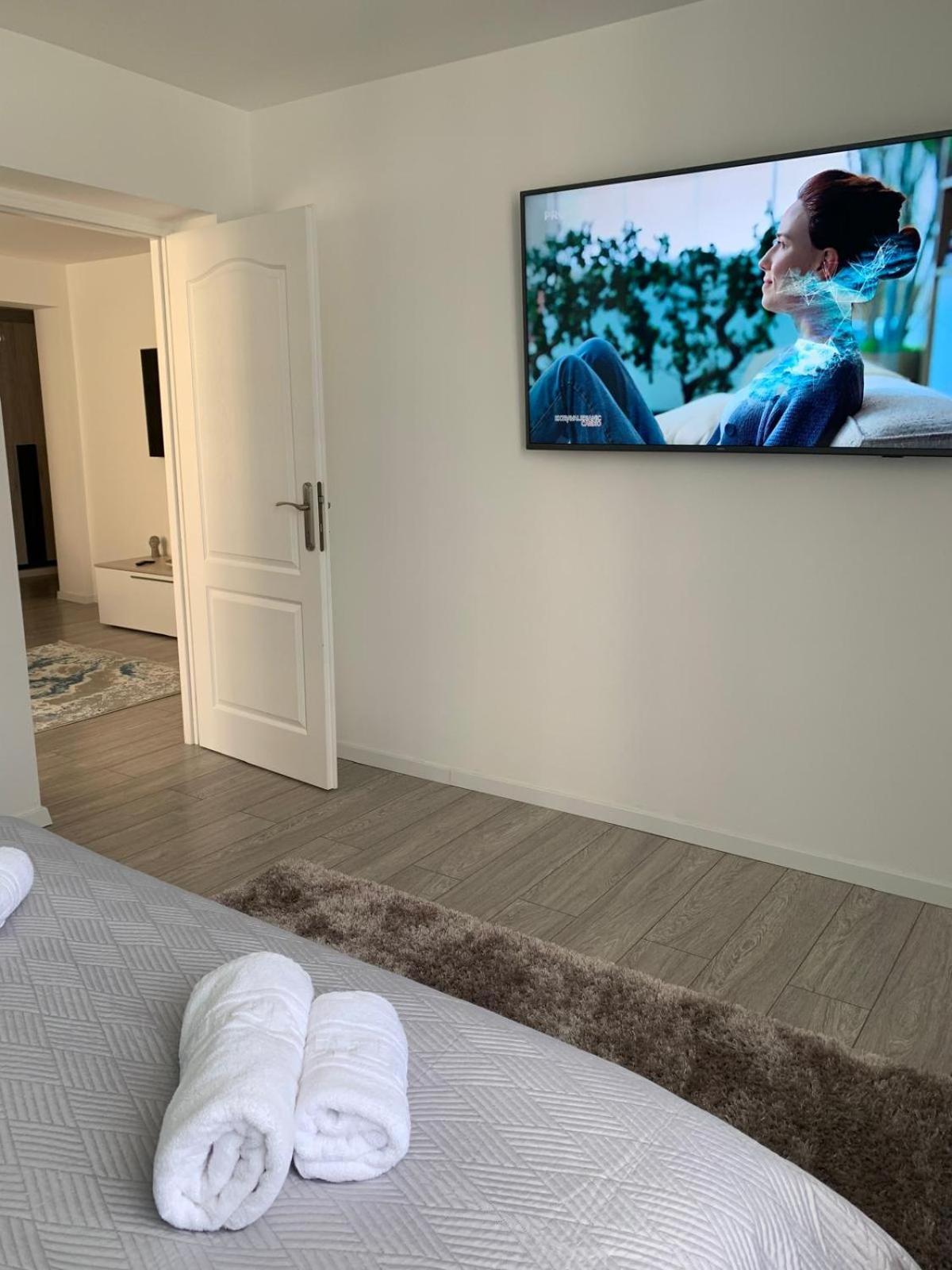 פיאטרה ניאמט Rose Apartment מראה חיצוני תמונה